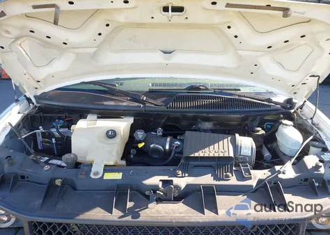 2003 Chevrolet Express from USA, damaged, VIN 1GCFG25T031101266